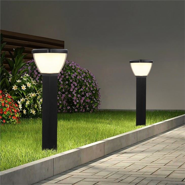 Square Solar Outdoor Led Bollard Lighting
